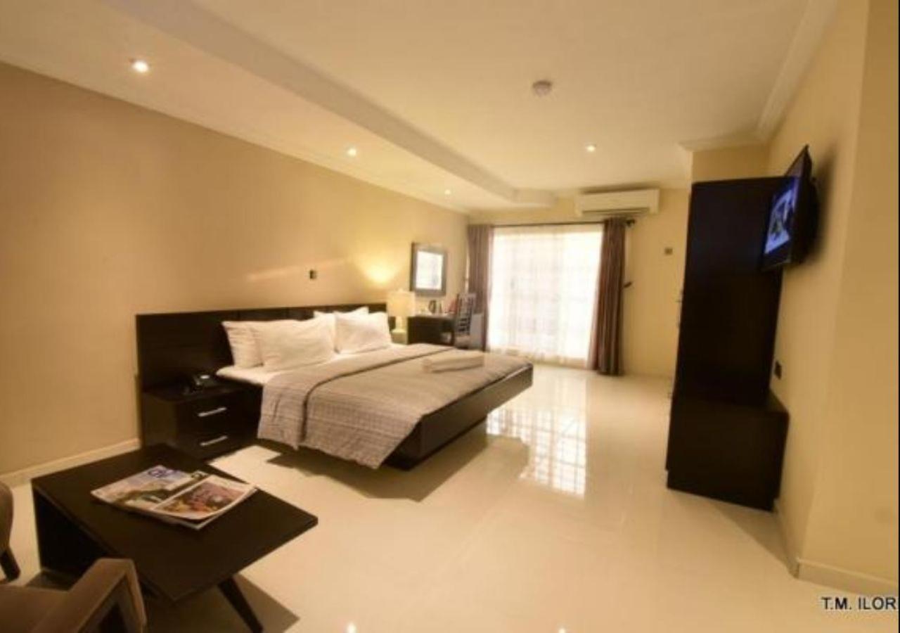 Villa Thirty Three ลากอส ภายนอก รูปภาพ